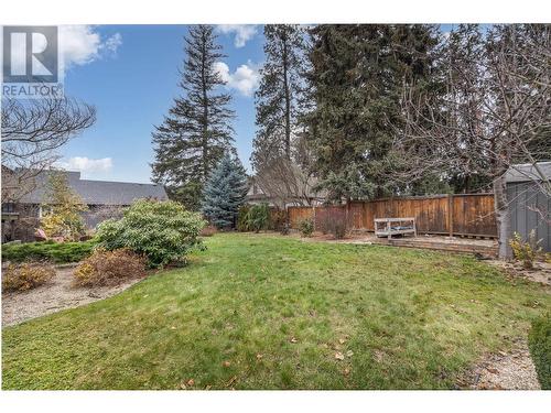 1221 50 Avenue Ne, Salmon Arm, BC - Outdoor