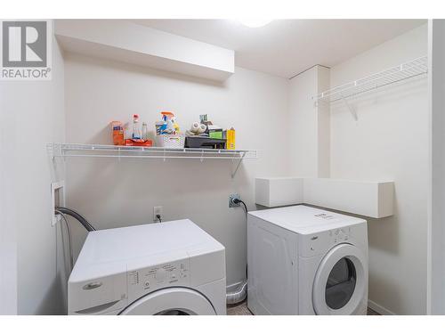 689 Tranquille Road Unit# 514, Kamloops, BC - Indoor Photo Showing Laundry Room