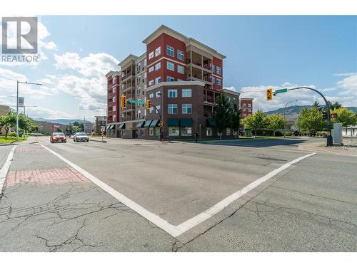 689 Tranquille Road Unit# 514, Kamloops, BC - Outdoor With Facade