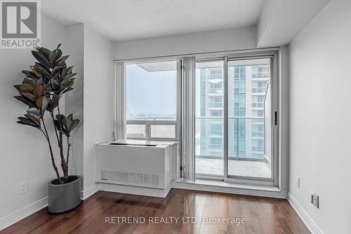 909 - 35 Bales Avenue, Toronto, ON - Indoor Photo Showing Other Room