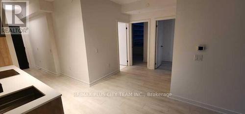 1104 - 117 Broadway Avenue, Toronto, ON - Indoor