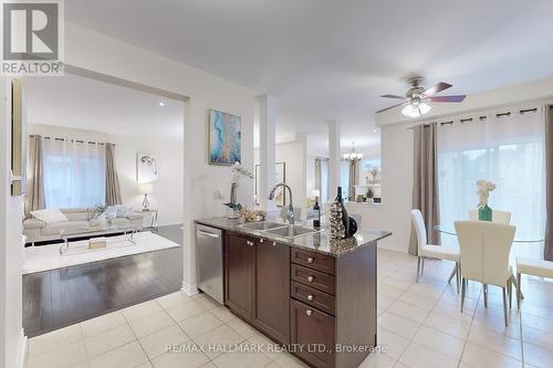 47 Rossini Drive, Richmond Hill, ON - Indoor Photo Showing Kitchen With Double Sink