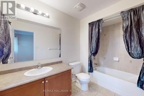 47 Rossini Drive, Richmond Hill, ON - Indoor Photo Showing Bathroom