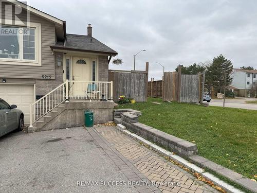 6219 Atherly Crescent, Mississauga, ON - Outdoor