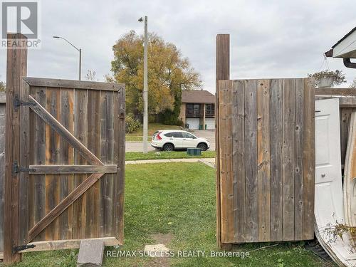 6219 Atherly Crescent, Mississauga, ON - Outdoor With Exterior