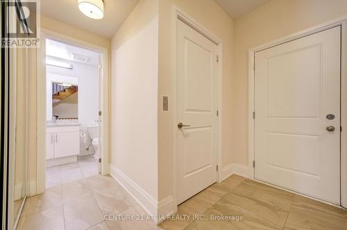 25 Village Parkway, Markham, ON - Indoor Photo Showing Other Room