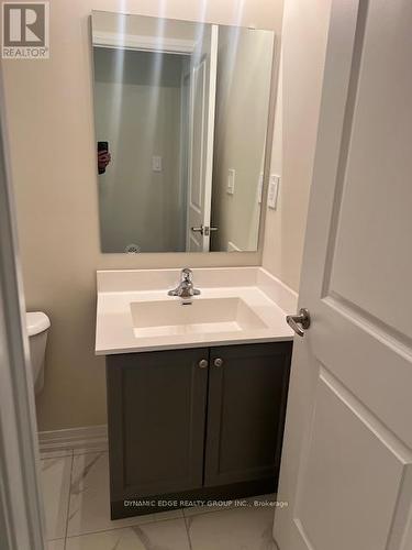 123 - 1593 Rose Way, Milton, ON - Indoor Photo Showing Bathroom