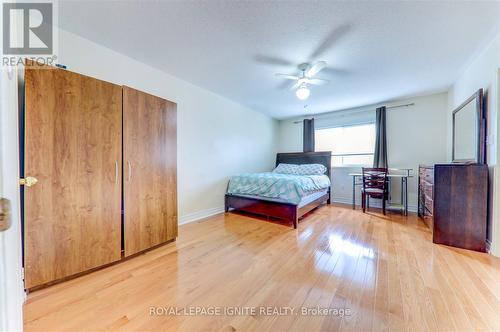 5538 Freshwater Drive, Mississauga, ON - Indoor Photo Showing Bedroom