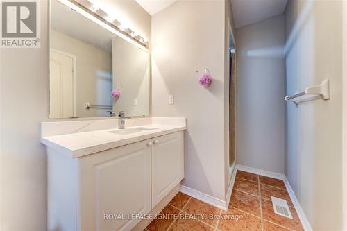 5538 Freshwater Drive, Mississauga, ON - Indoor Photo Showing Bathroom