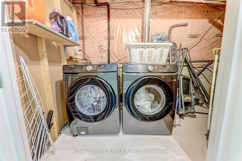 5538 Freshwater Drive, Mississauga, ON - Indoor Photo Showing Laundry Room