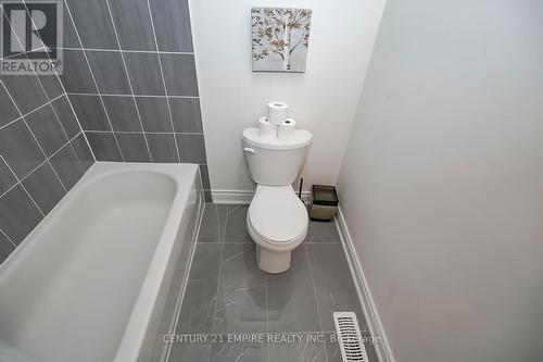 26 Joiner Circle, Whitchurch-Stouffville, ON - Indoor Photo Showing Bathroom