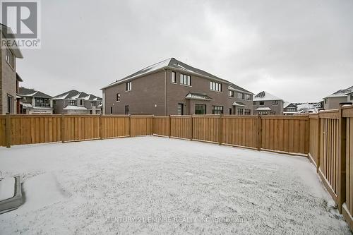 26 Joiner Circle, Whitchurch-Stouffville, ON - Outdoor