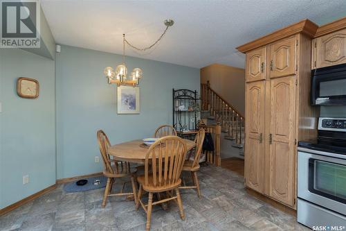 118 Adolph Crescent, Saskatoon, SK - Indoor Photo Showing Dining Room