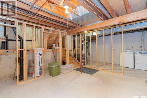 118 Adolph Crescent, Saskatoon, SK - Indoor Photo Showing Basement