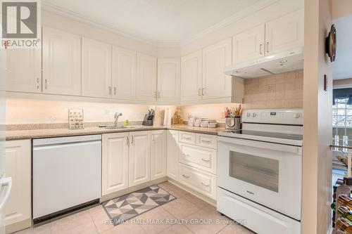 303 - 1599 Lassiter Terrace, Ottawa, ON - Indoor Photo Showing Kitchen