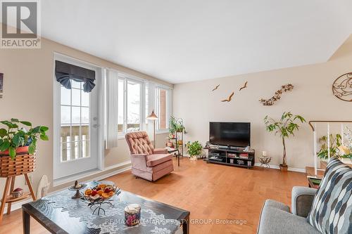 303 - 1599 Lassiter Terrace, Ottawa, ON - Indoor Photo Showing Living Room