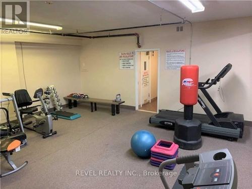 602 - 15 Albright Road, Hamilton, ON - Indoor Photo Showing Gym Room