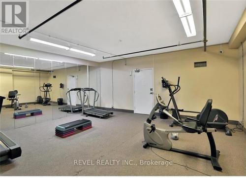 602 - 15 Albright Road, Hamilton, ON - Indoor Photo Showing Gym Room