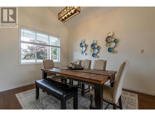 1504 Poplar Street, Golden, BC - Indoor Photo Showing Dining Room