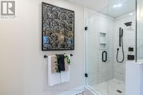 7 Bartlett Avenue, Grimsby, ON - Indoor Photo Showing Bathroom