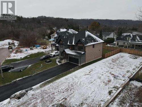 7 Bartlett Avenue, Grimsby, ON - Outdoor With View