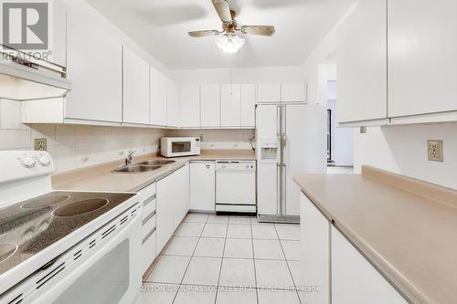 94 - 14 London Green Court, Toronto, ON - Indoor Photo Showing Kitchen With Double Sink