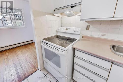 94 - 14 London Green Court, Toronto, ON - Indoor Photo Showing Kitchen