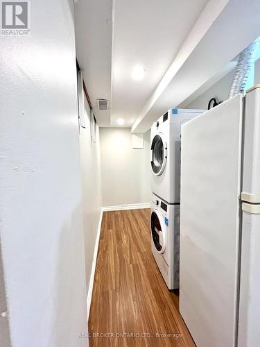 Bsmt - 5285 Woodhaven Court, Burlington, ON - Indoor Photo Showing Laundry Room