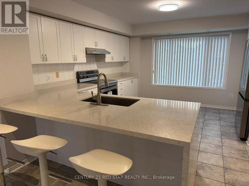 9 - 5005 Oscar Peterson Boulevard, Mississauga, ON - Indoor Photo Showing Kitchen