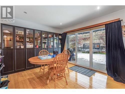 1425 Red Mountain Place, Vernon, BC - Indoor Photo Showing Dining Room