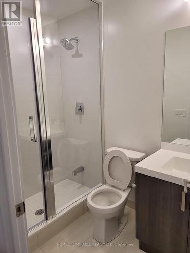 2508 - 8 Nahani Way E, Mississauga, ON - Indoor Photo Showing Bathroom