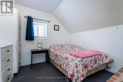 162 Seventh Street W, Midland, ON - Indoor Photo Showing Bedroom