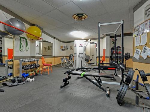 114-225 Belleville St, Victoria, BC - Indoor Photo Showing Gym Room