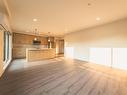 304-147 Haliburton St, Nanaimo, BC  - Indoor Photo Showing Kitchen 