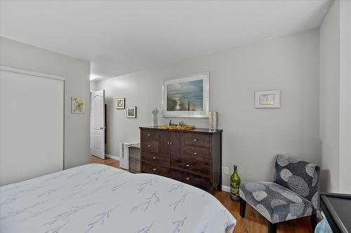 28-1120 Guisachan Road, Kelowna, BC - Indoor Photo Showing Bedroom