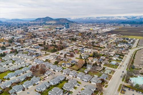 28-1120 Guisachan Road, Kelowna, BC - Outdoor With View