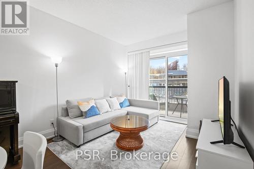 307 - 2 Old Mill Drive, Toronto, ON - Indoor Photo Showing Living Room