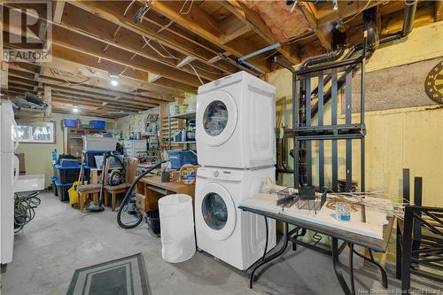 6800 Route 102, Oak Point, NB - Indoor Photo Showing Laundry Room