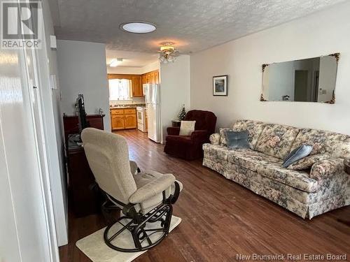 43 Wallace Court, Sussex, NB - Indoor Photo Showing Living Room