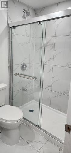 617 Windflower Crescent, Kitchener, ON - Indoor Photo Showing Bathroom