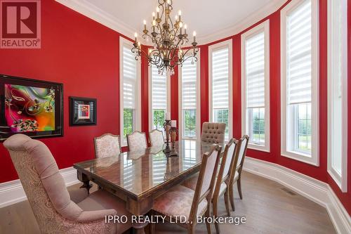 45 - 11 Lambeth Lane, Puslinch, ON - Indoor Photo Showing Dining Room