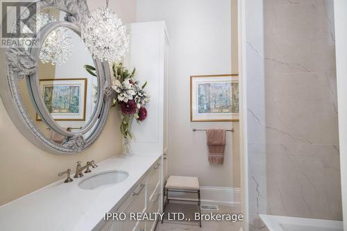 45 - 11 Lambeth Lane, Puslinch, ON - Indoor Photo Showing Bathroom