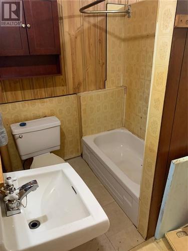 485 Secord, Espanola, ON - Indoor Photo Showing Bathroom