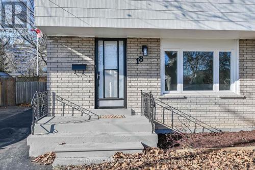 18 Palmer Road, Hamilton, ON - Outdoor