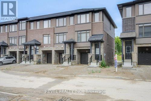 70 - 120 Court Drive, Brant, ON - Outdoor With Facade