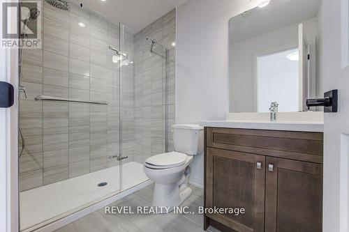 70 - 120 Court Drive, Brant, ON - Indoor Photo Showing Bathroom