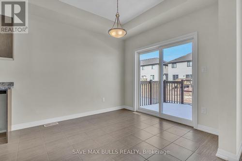 109 Alicia Crescent, Thorold, ON - Indoor Photo Showing Other Room