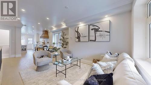 497 Armadale Avenue, Toronto, ON - Indoor Photo Showing Living Room