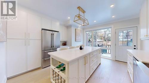 497 Armadale Avenue, Toronto, ON - Indoor Photo Showing Kitchen