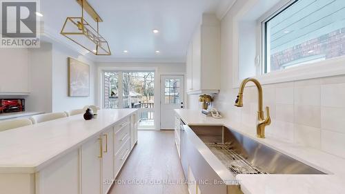 497 Armadale Avenue, Toronto, ON - Indoor Photo Showing Kitchen With Double Sink With Upgraded Kitchen